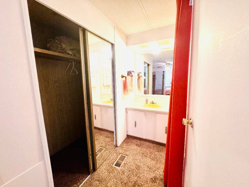 22 Charles Dr. a Winter Haven, FL Mobile or Manufactured Home for Sale